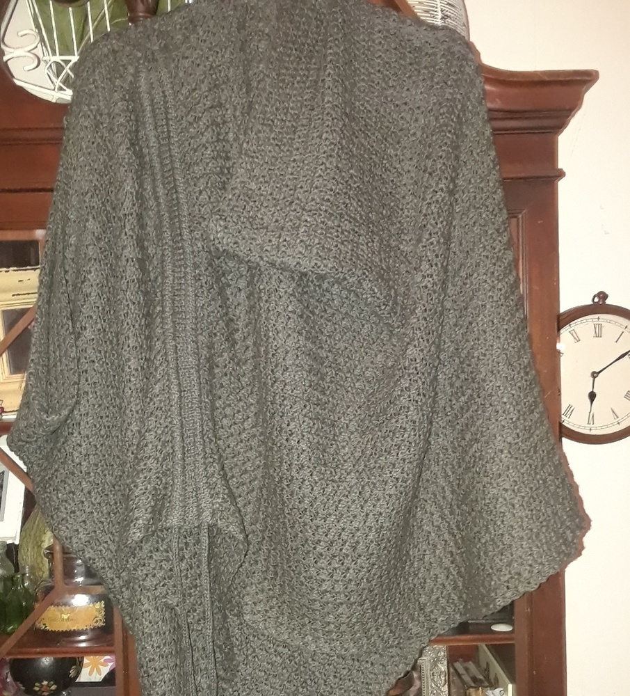 Sweater/Wrap